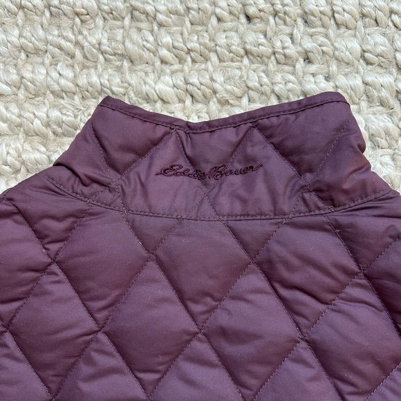 VNT Eddie Bauer women goose down quilted vest Size L plum and tan color - Picture 6 of 6
